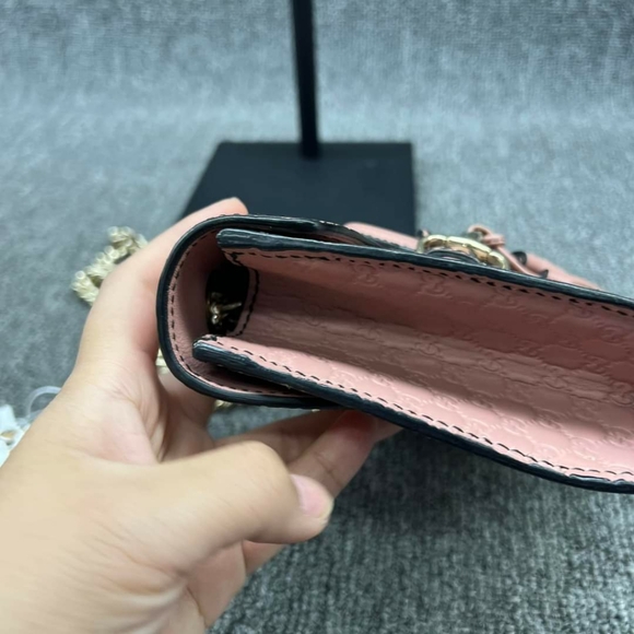 100% Authentic Gucci  Emily Shoulder Bag 570-101724 - Picture 9 of 13